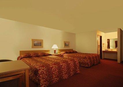 Rodeway Inn برينرد المظهر الخارجي الصورة